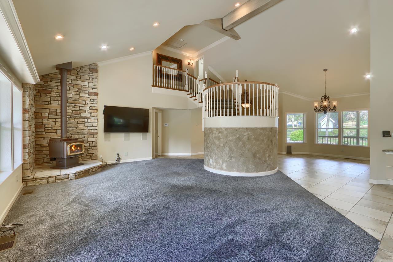 46580 Vista Del Rio Dr, Oakhurst, CA 93644