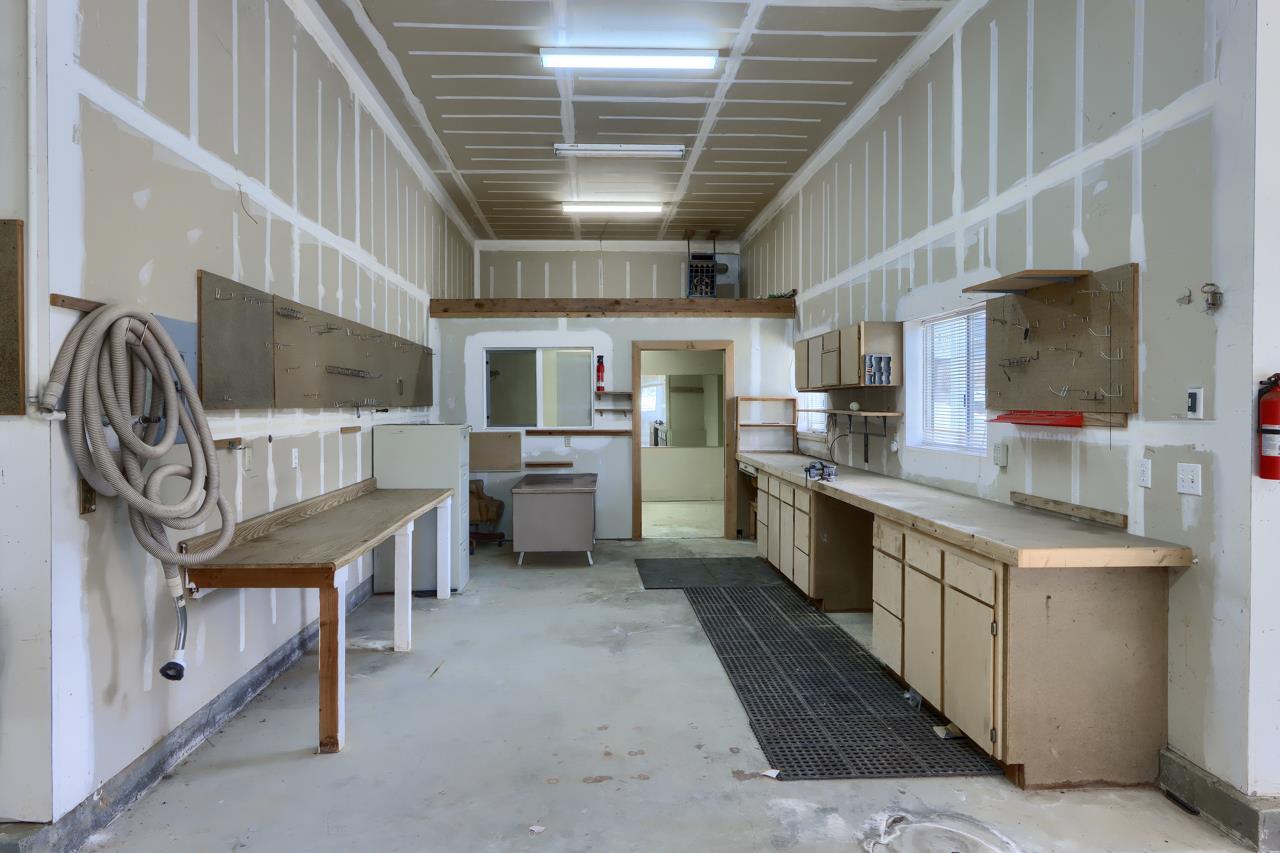 46580 Vista Del Rio Dr, Oakhurst, CA 93644