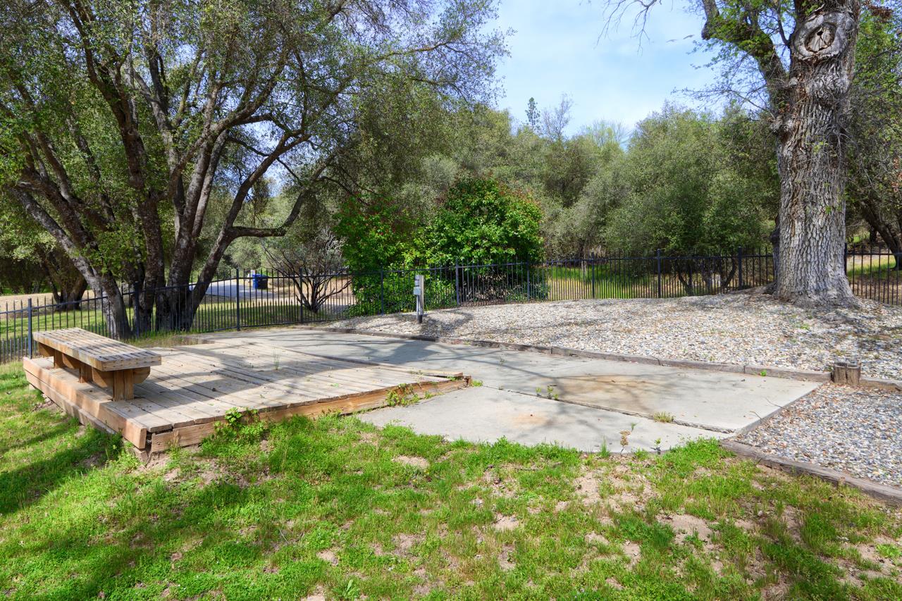 46580 Vista Del Rio Dr, Oakhurst, CA 93644