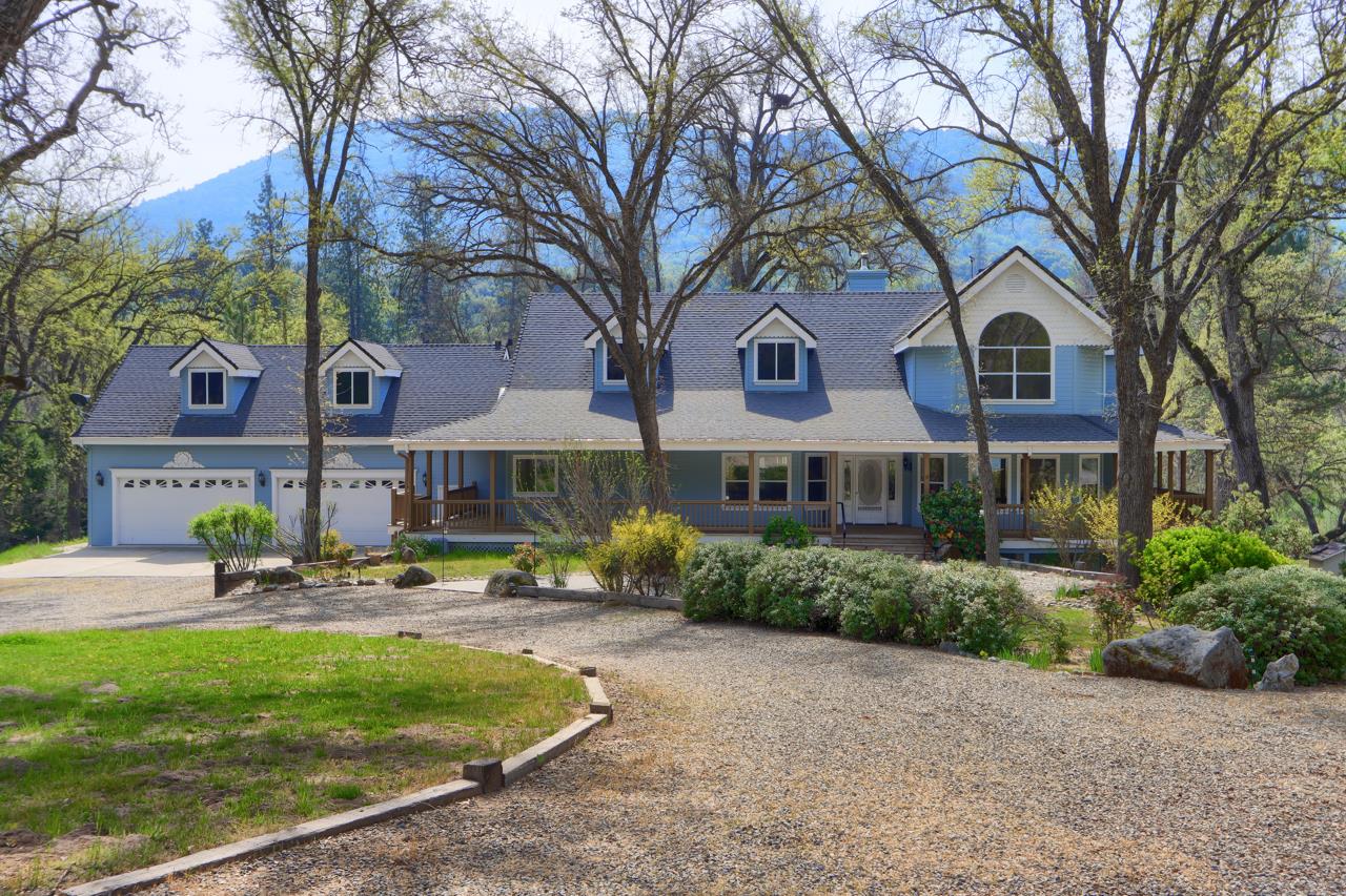 46580 Vista Del Rio Dr, Oakhurst, CA 93644