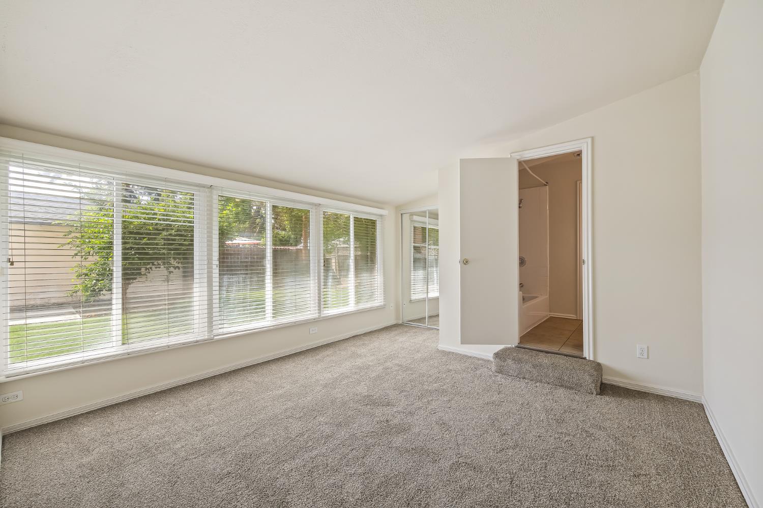 3411 N Wishon Ave, Fresno, CA 93704