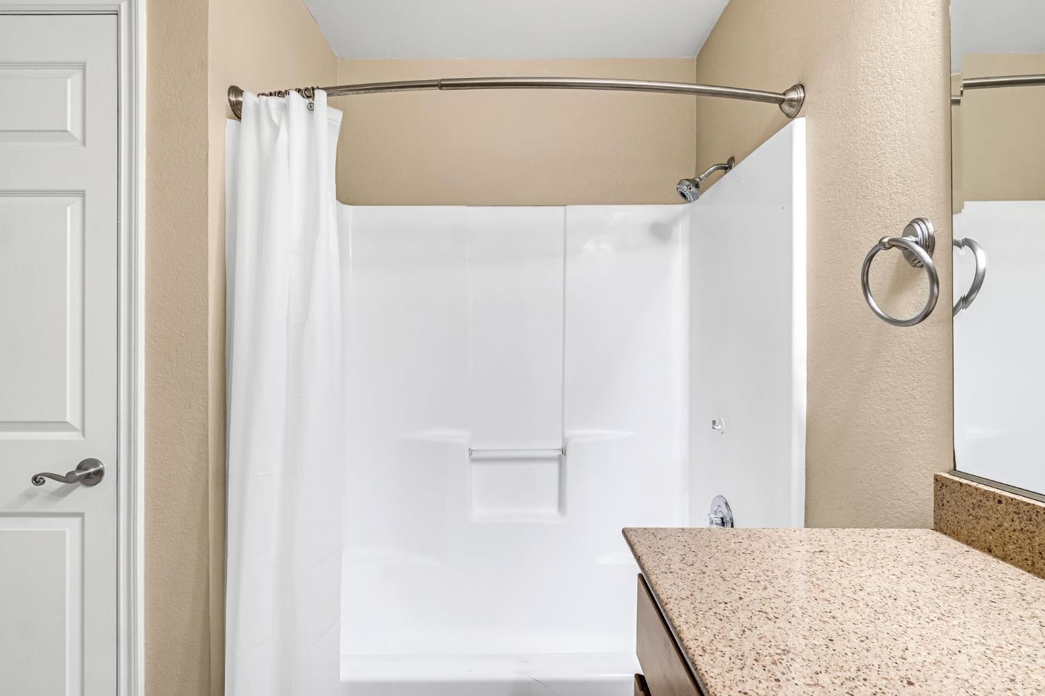 3739 W Bullard Ave #101, Fresno, CA 93711