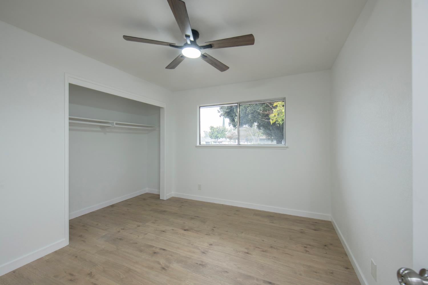 5356 N Bond St, Fresno, CA 93710