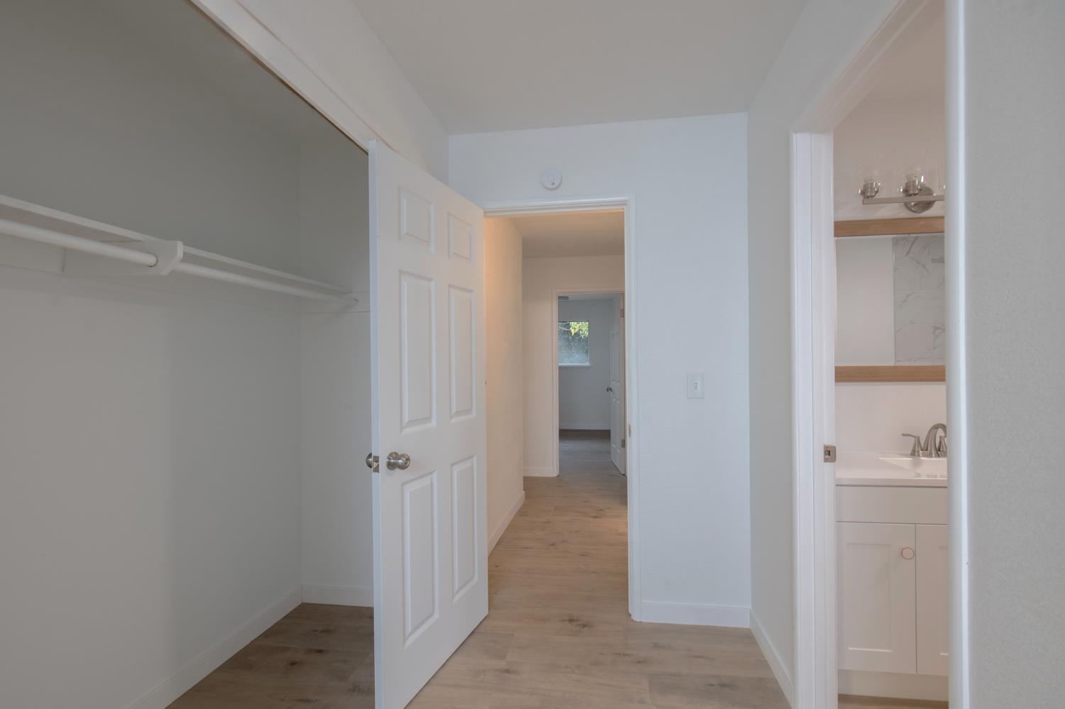 5356 N Bond St, Fresno, CA 93710