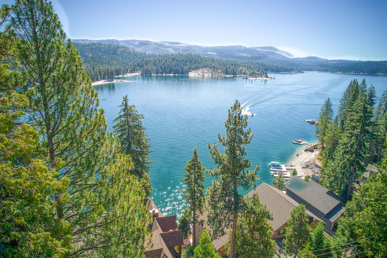 44455 Hillcrest Ave, Shaver Lake, CA 93664