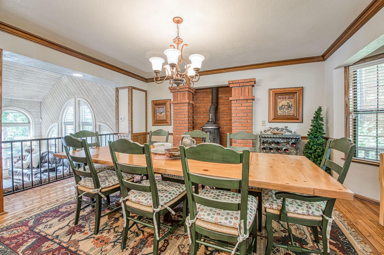 44455 Hillcrest Ave, Shaver Lake, CA 93664