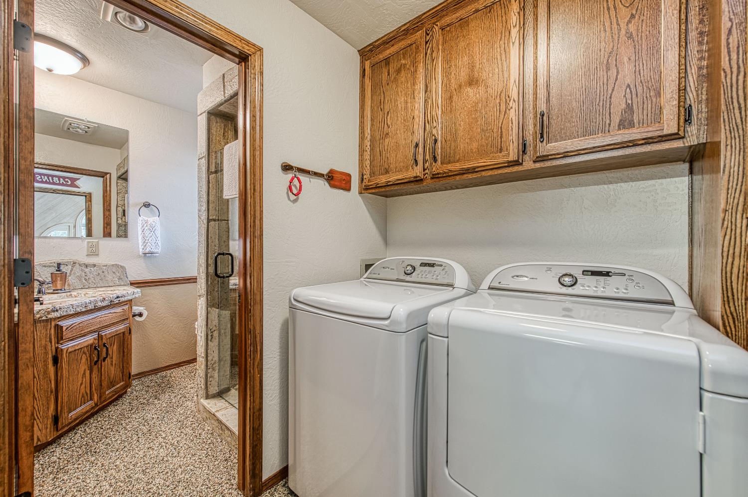 44455 Hillcrest Ave, Shaver Lake, CA 93664