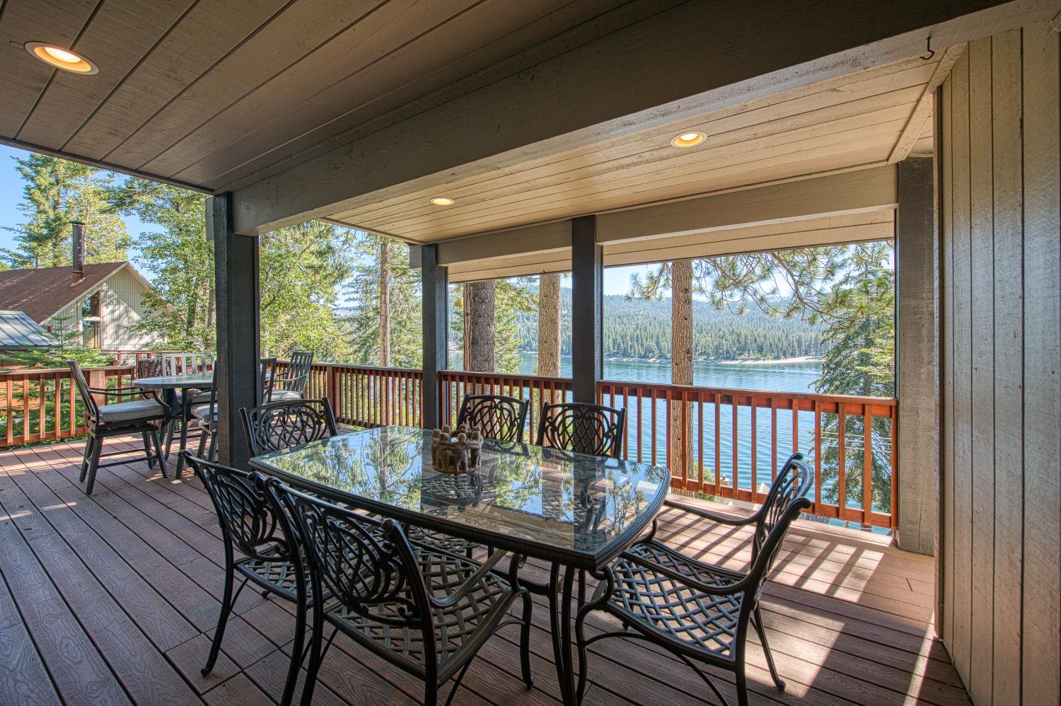 44455 Hillcrest Ave, Shaver Lake, CA 93664