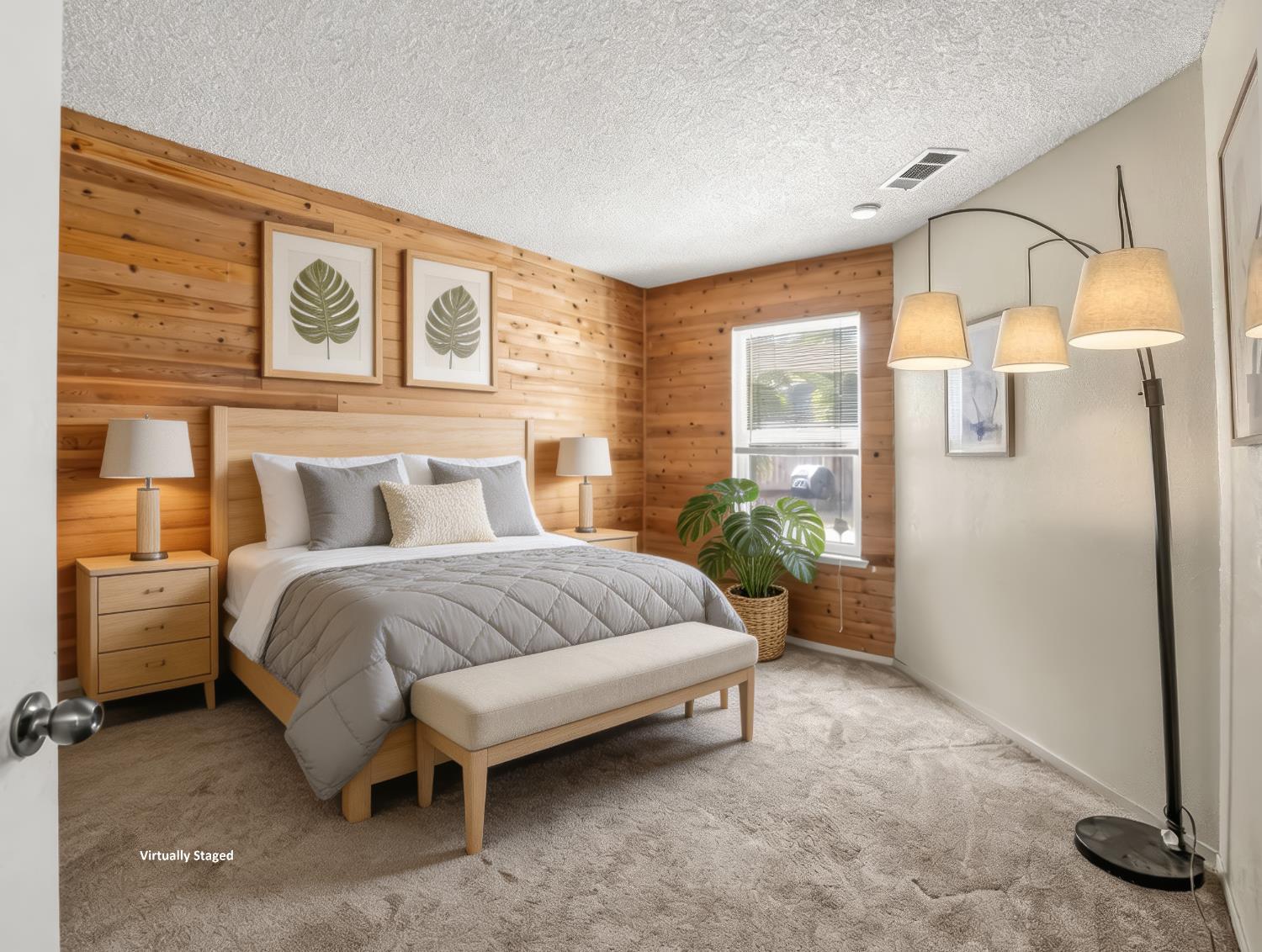 2521 N Selland Ave, Fresno, CA 93722