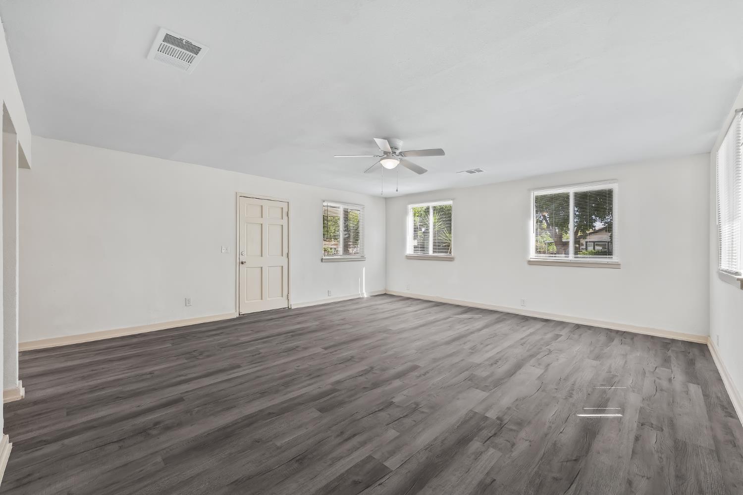 2320 S Lily Ave, Fresno, CA 93706