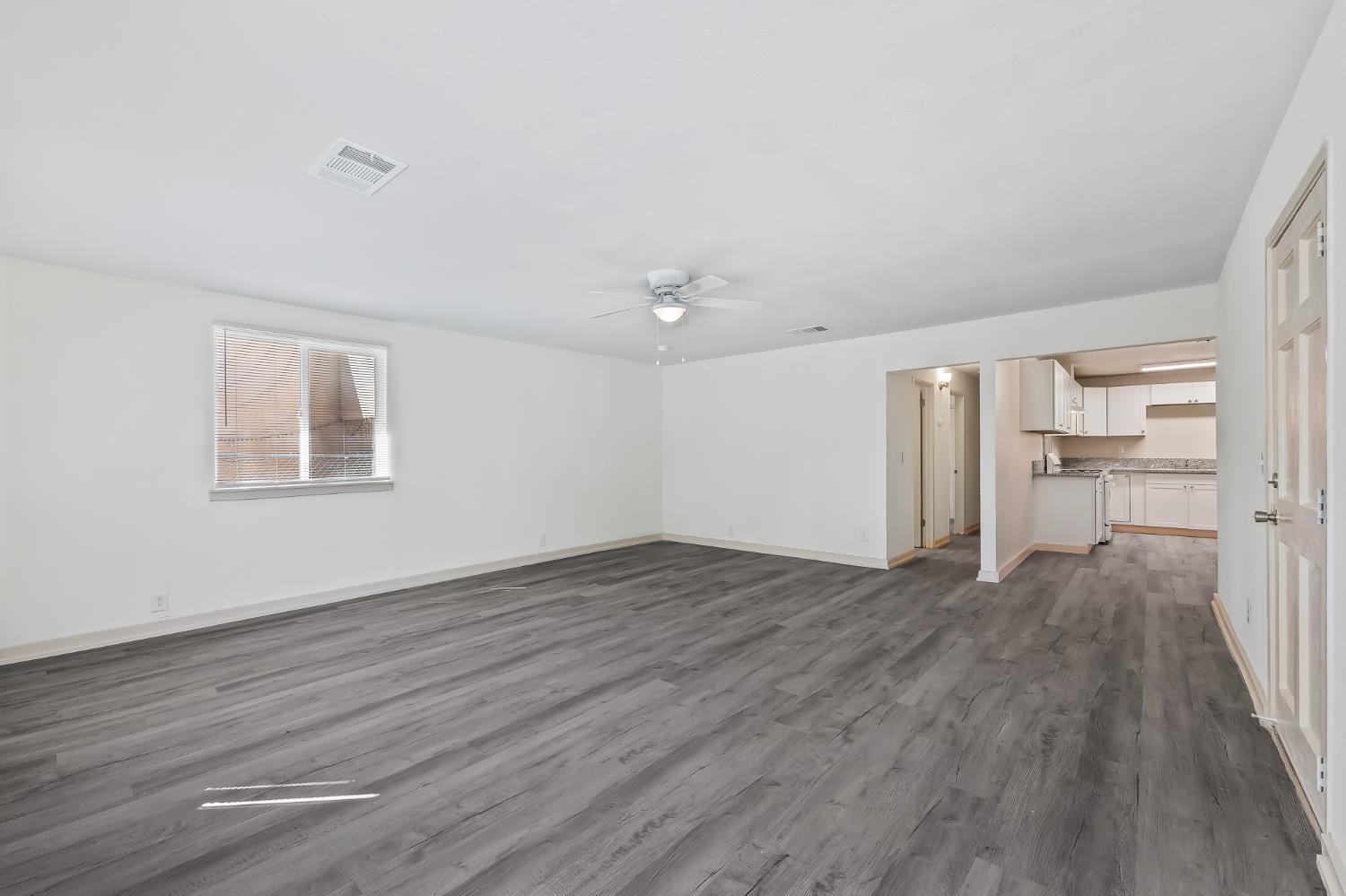 2320 S Lily Ave, Fresno, CA 93706