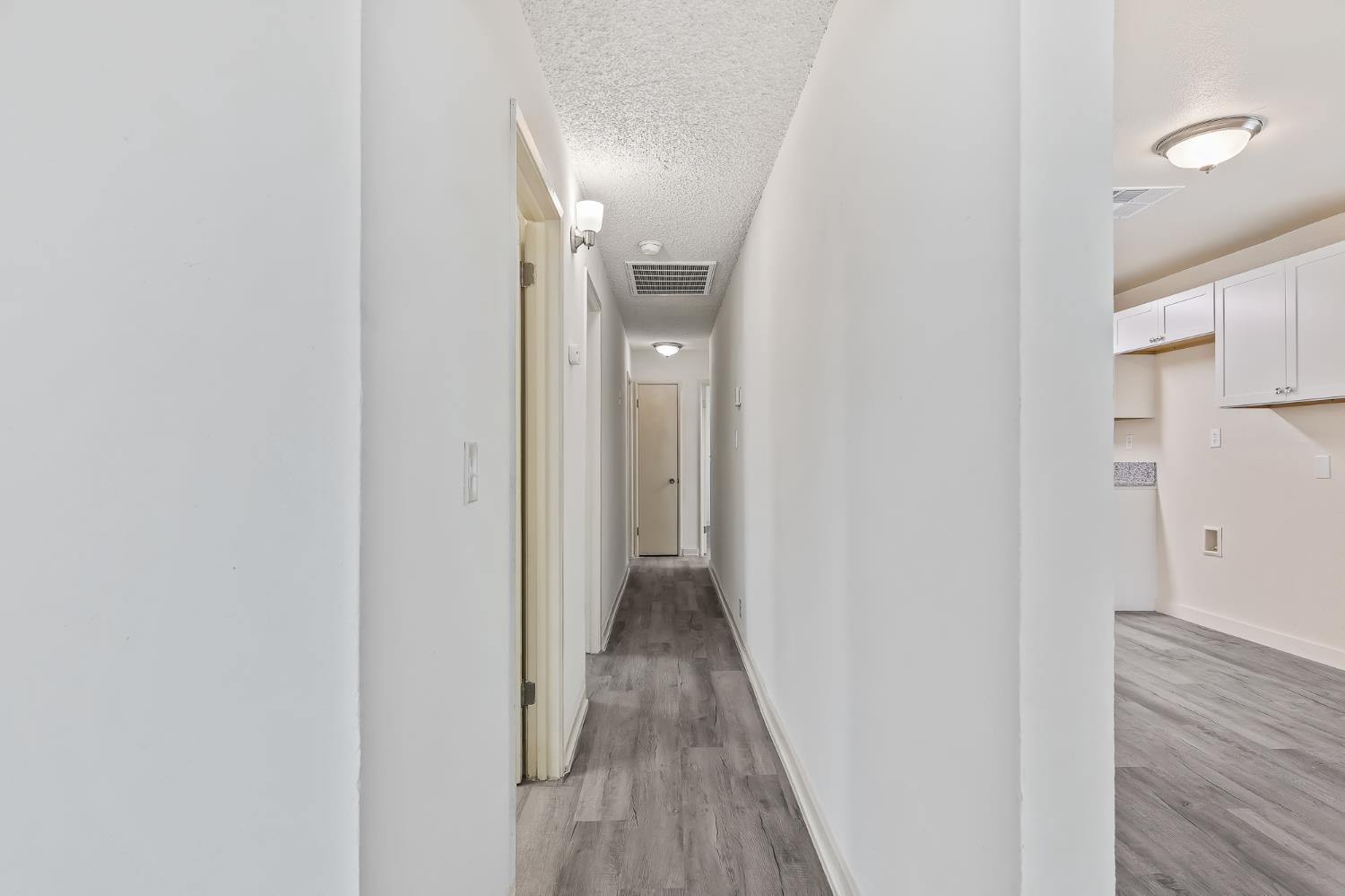 2320 S Lily Ave, Fresno, CA 93706