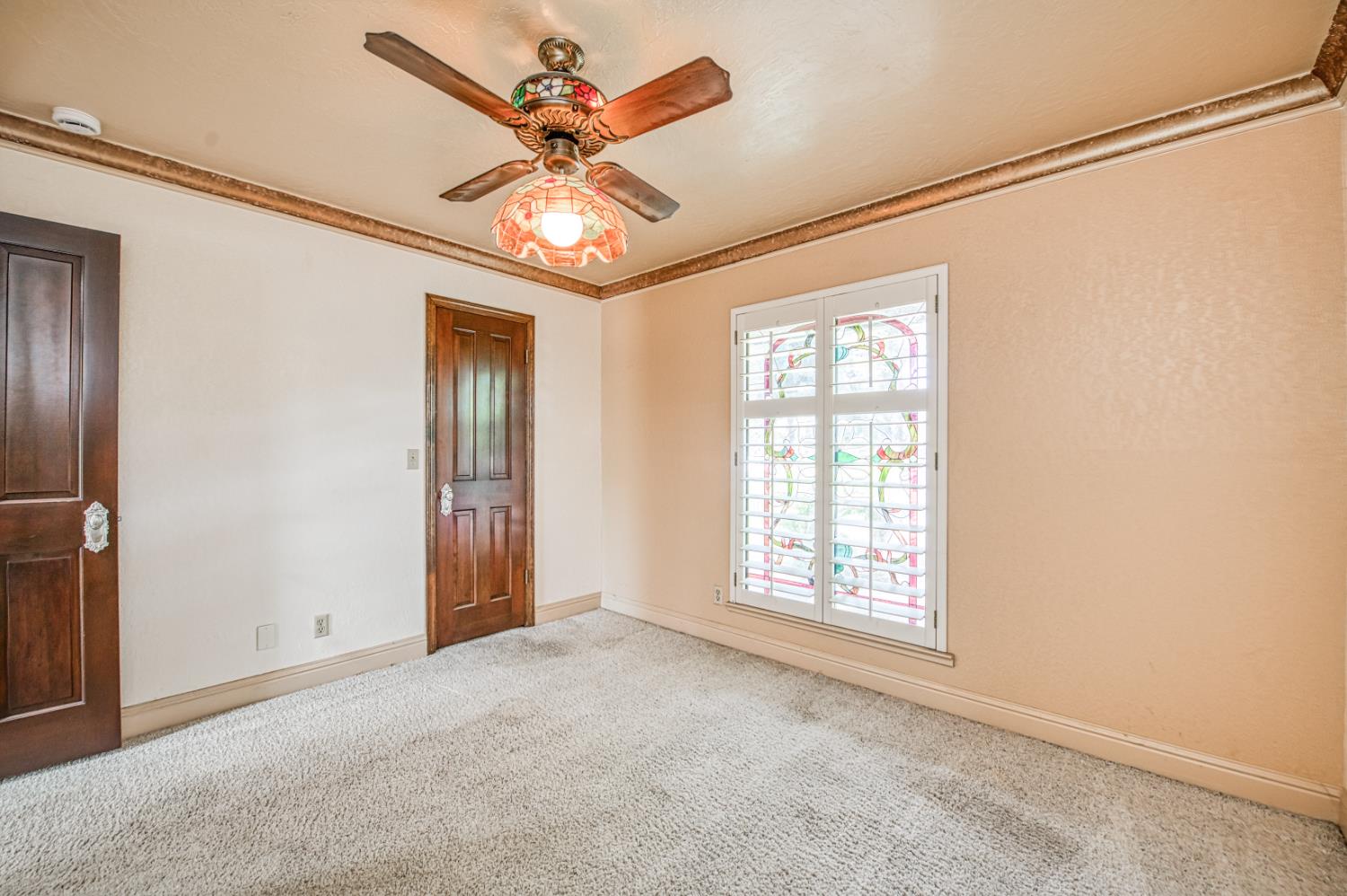 1521 S Bush Ave, Fresno, CA 93727