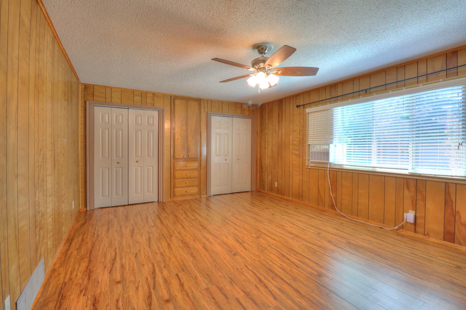 6265 N Colonial Ave, Fresno, CA 93704