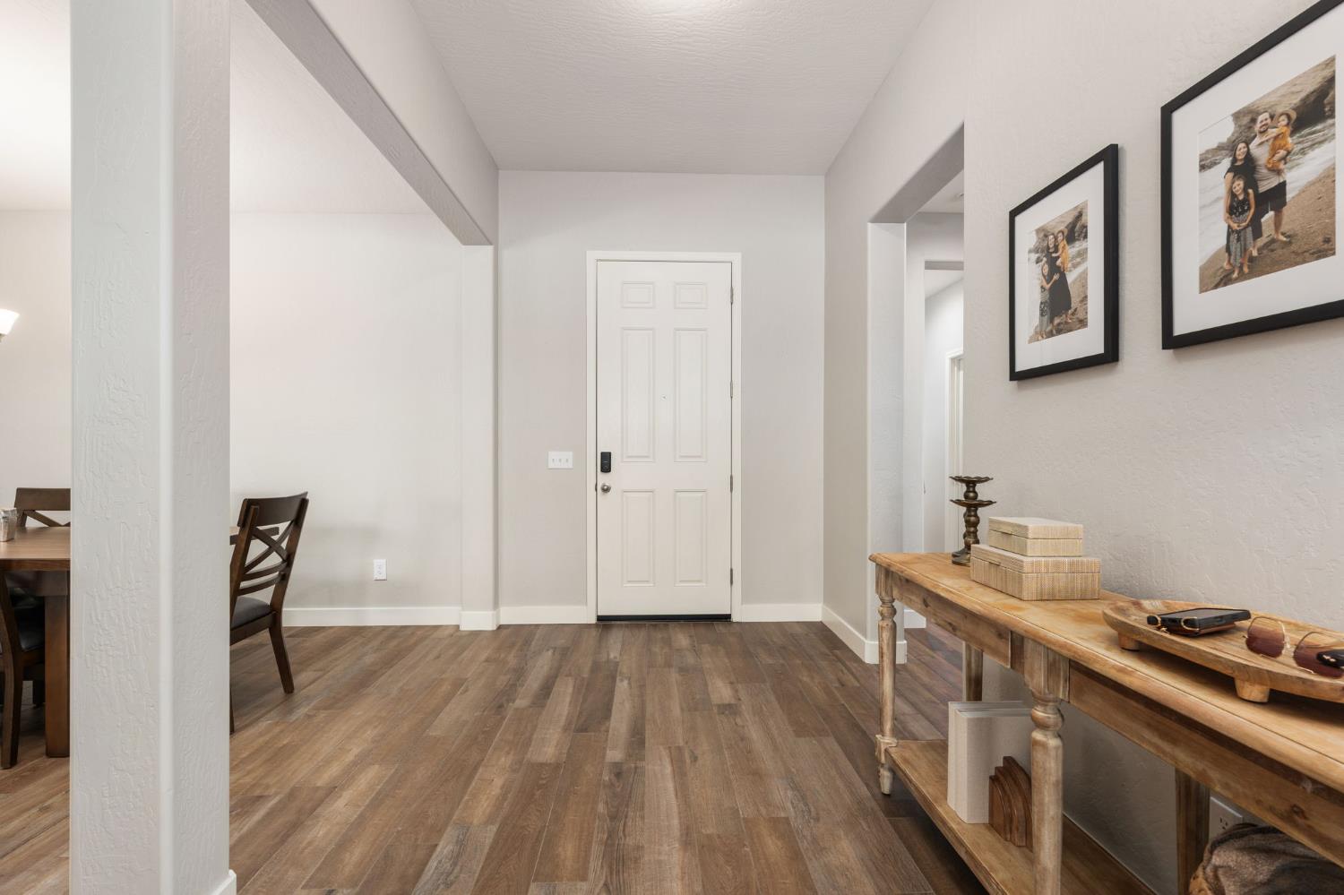 3428 N Crenshaw, Visalia, CA 93291