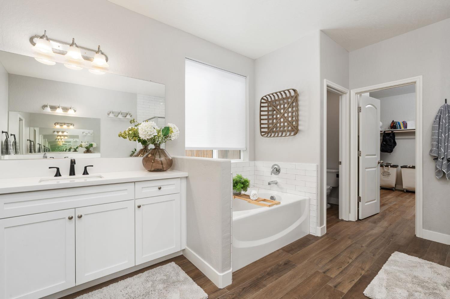 3428 N Crenshaw, Visalia, CA 93291