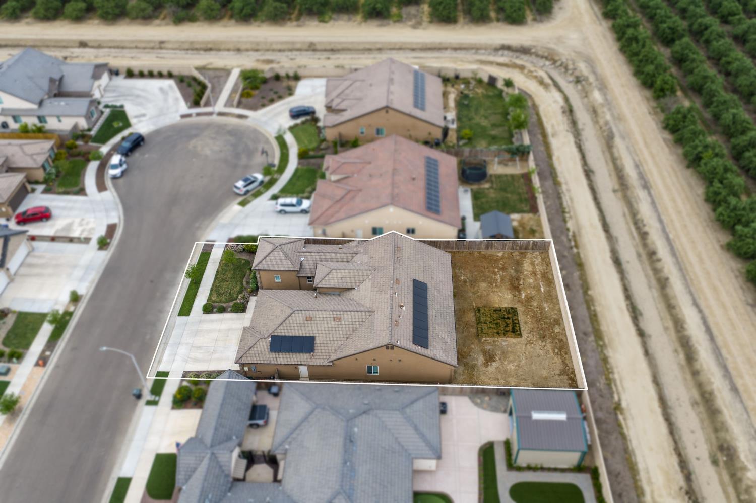 3428 N Crenshaw, Visalia, CA 93291