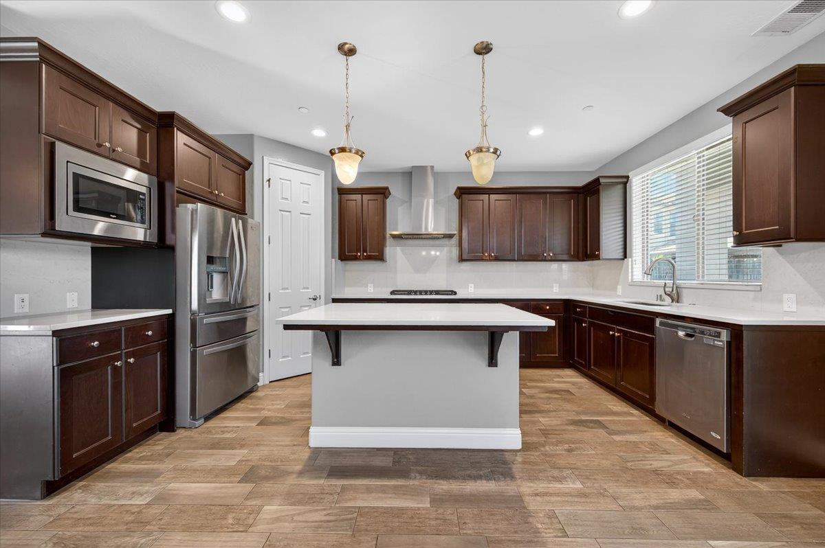 1859 E KROEKER Ave, Fresno, CA 93730