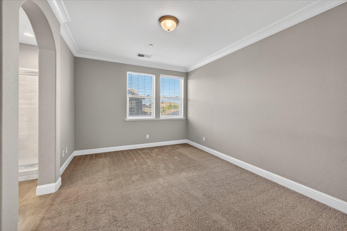 1859 E KROEKER Ave, Fresno, CA 93730