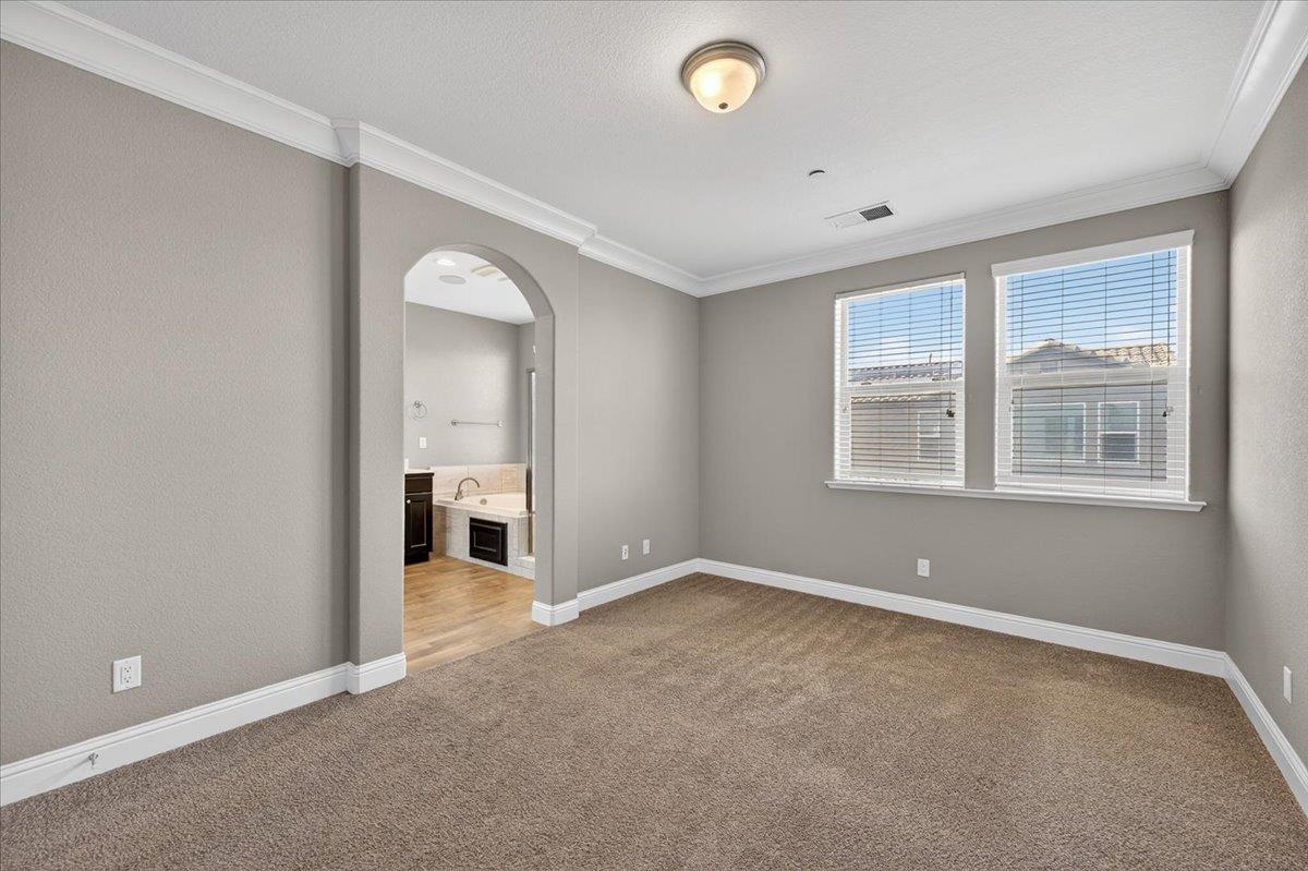 1859 E KROEKER Ave, Fresno, CA 93730