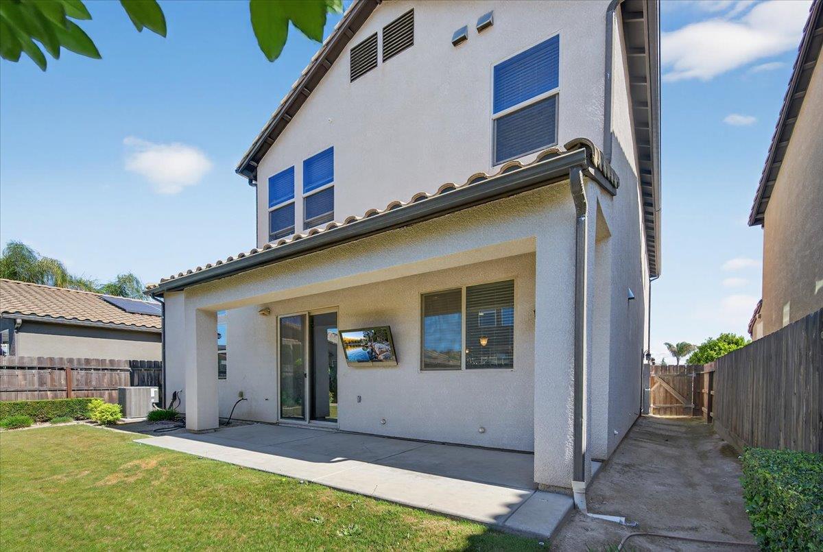 1859 E KROEKER Ave, Fresno, CA 93730