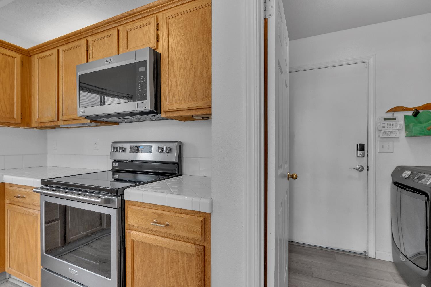 2671 Fremont Ave, Clovis, CA 93611