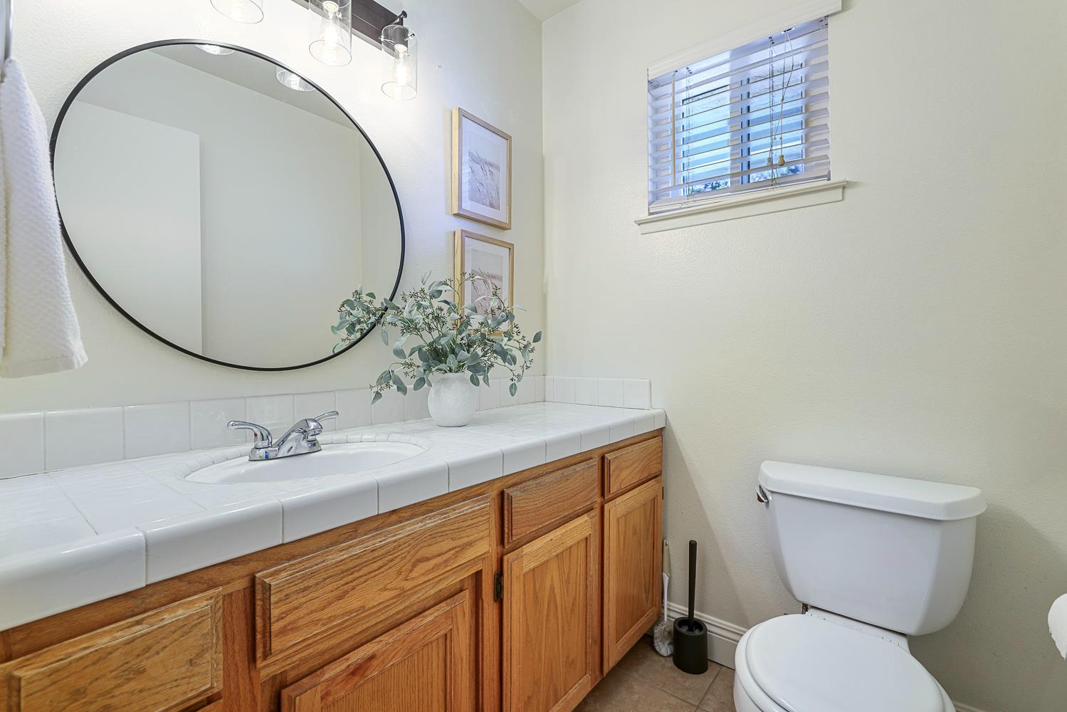 8735 N Cedar Ave #122, Fresno, CA 93720