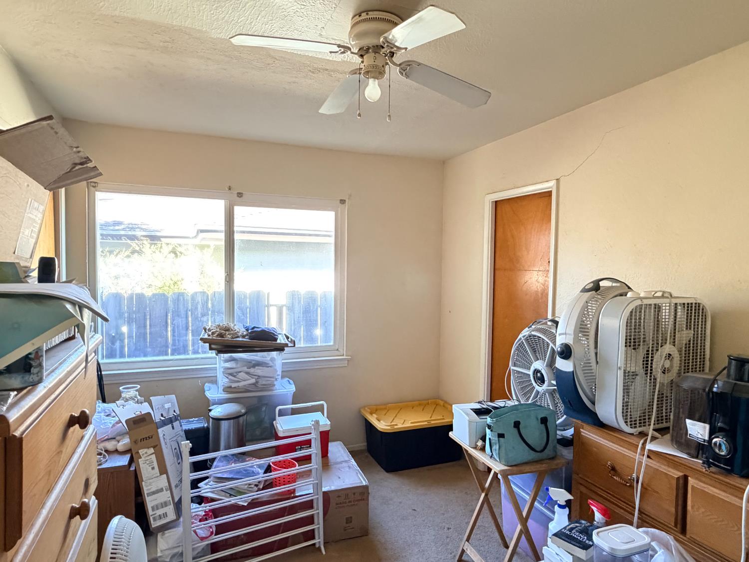 15445 W E St, Kerman, CA 93630