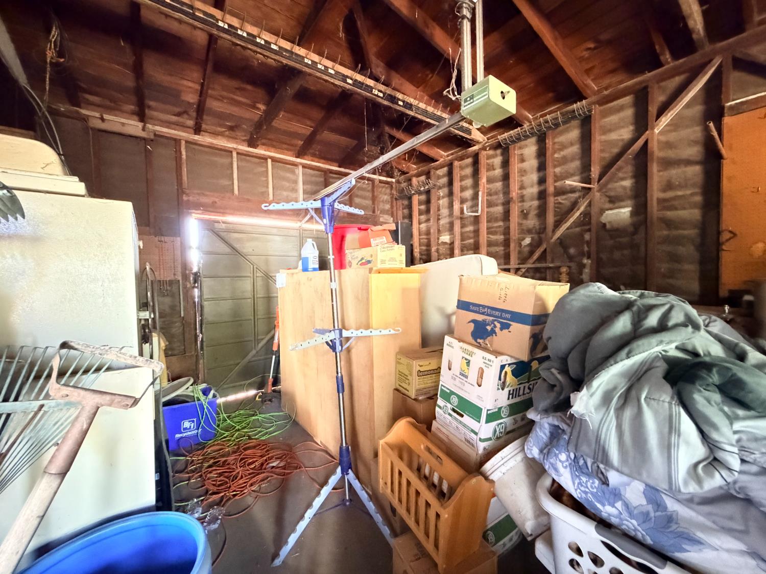 15445 W E St, Kerman, CA 93630