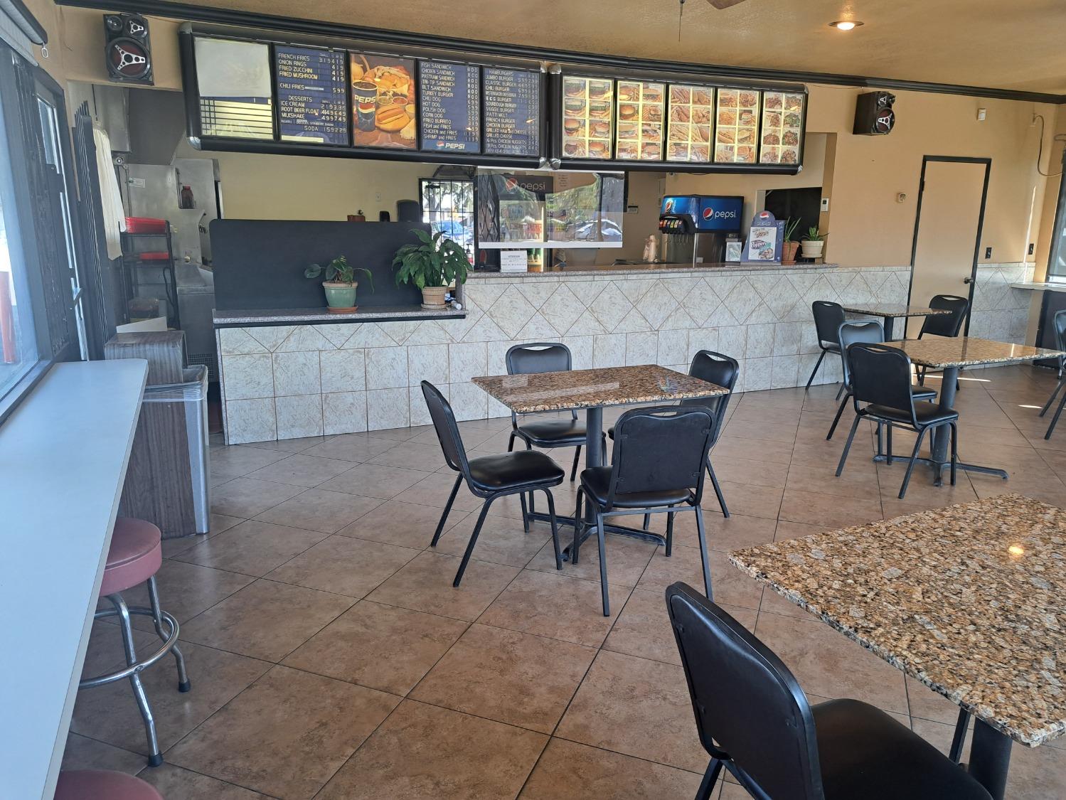 555 E Olive Ave, Fresno, CA 93728