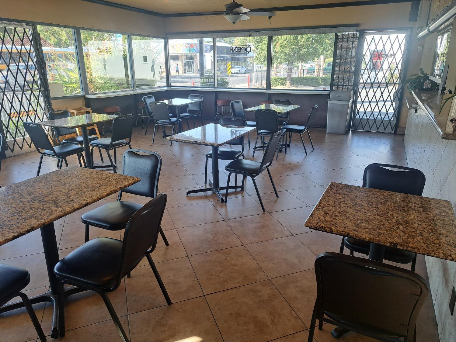 555 E Olive Ave, Fresno, CA 93728