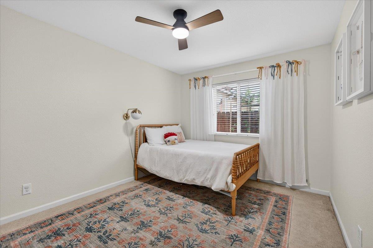 2873 E El Paso Ave, Fresno, CA 93720