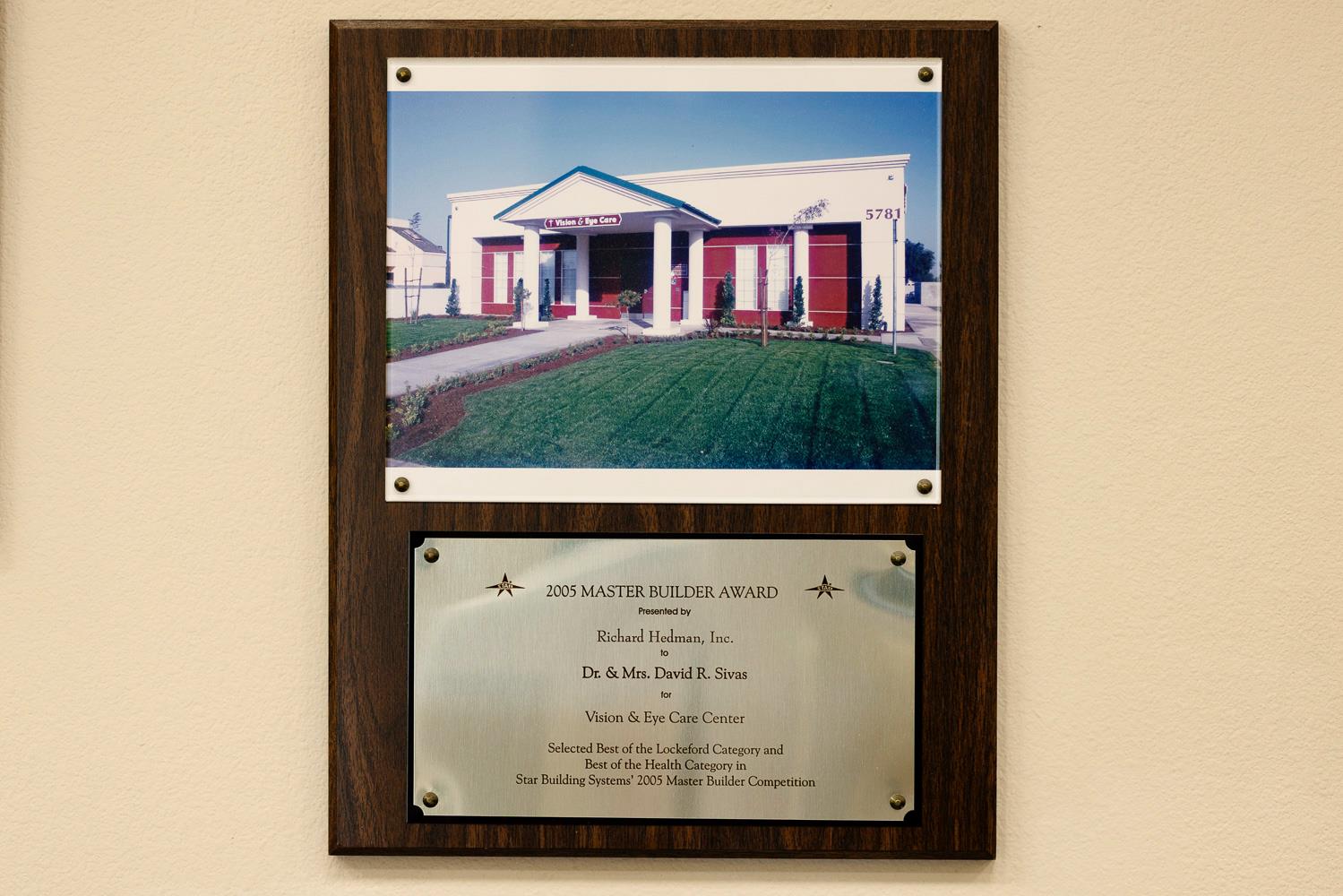 5781 E Kings Canyon Rd, Fresno, CA 93727