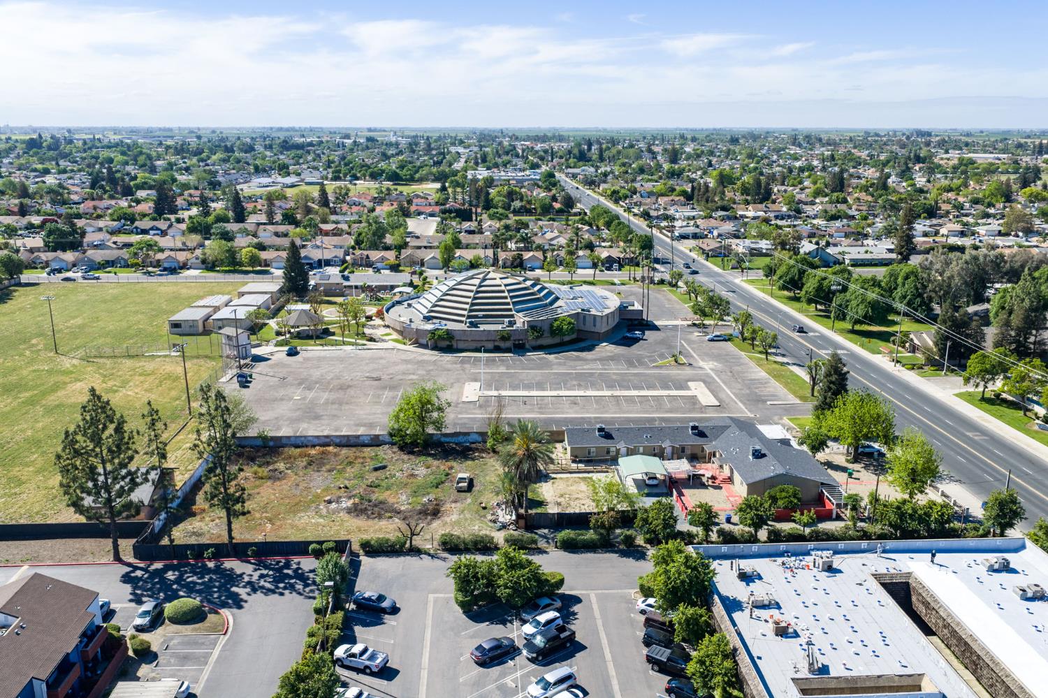 3280 Mccall Ave, Selma, CA 93662