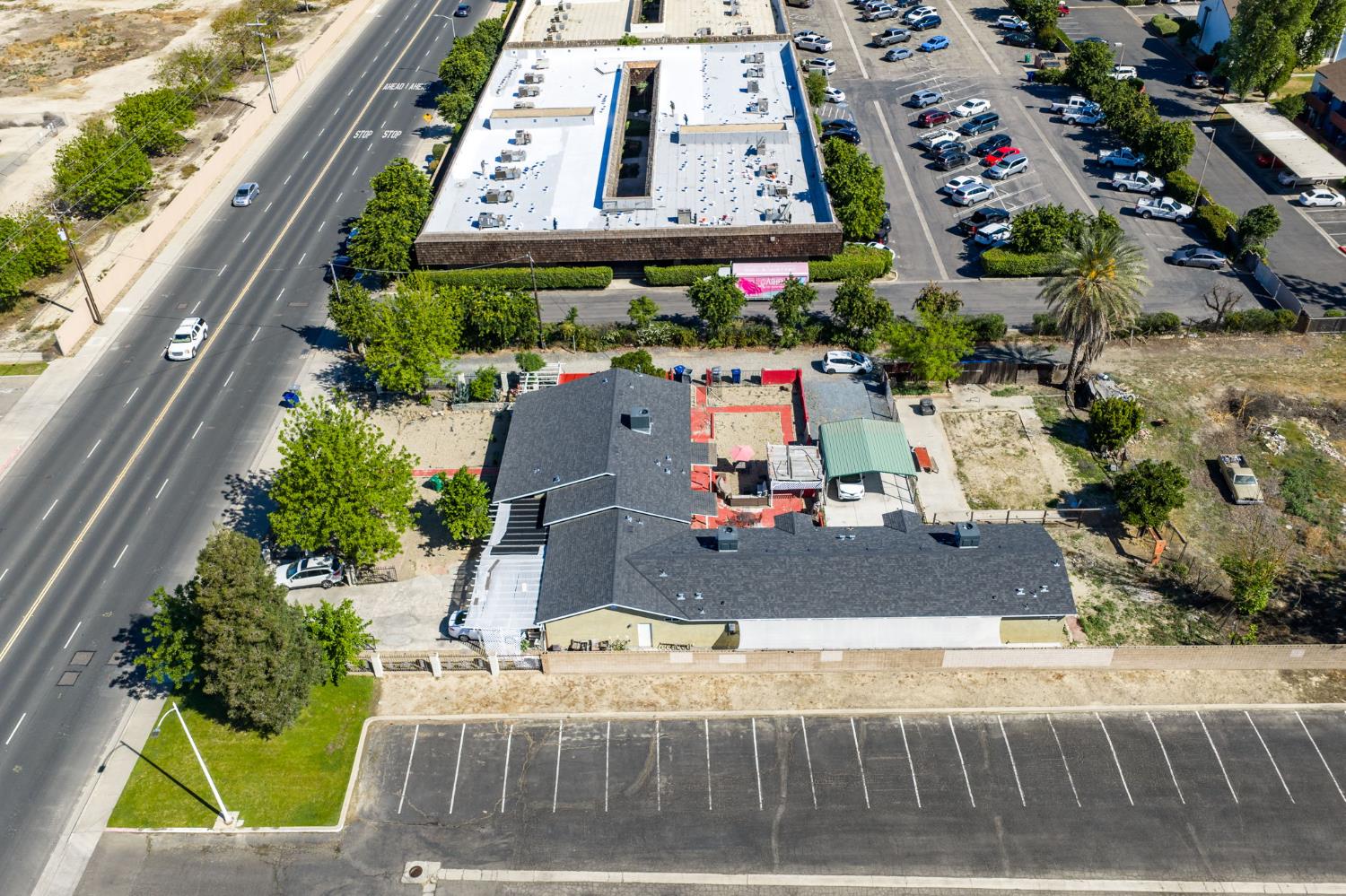 3280 Mccall Ave, Selma, CA 93662