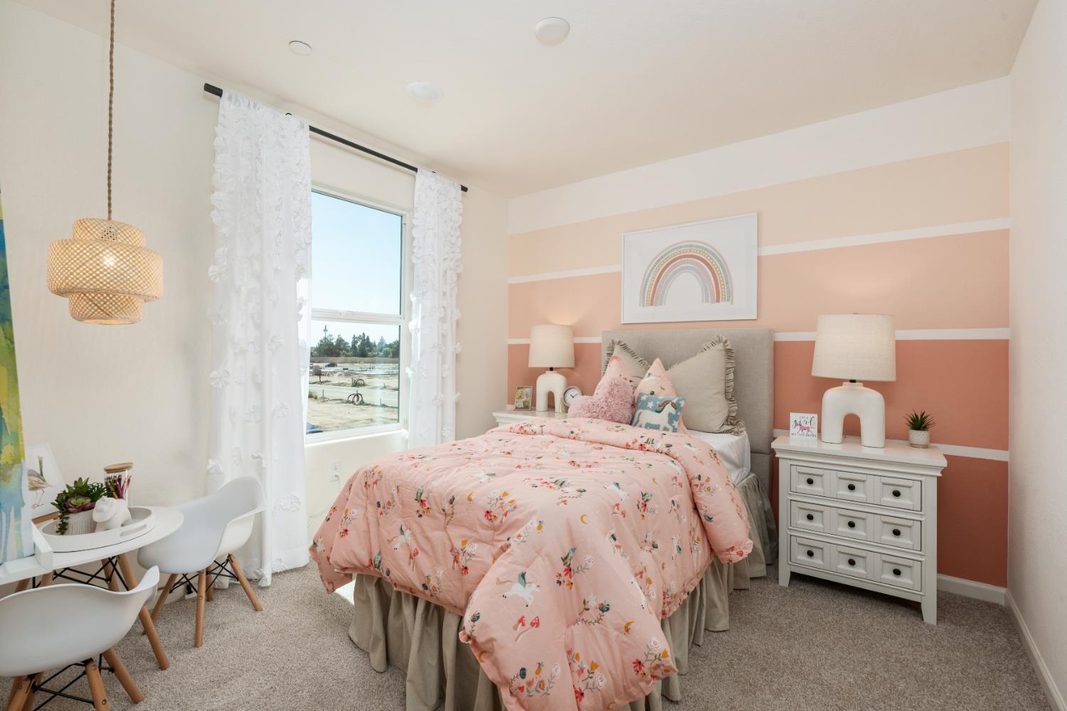 1532 Woodhill Ln, Clovis, CA 93619