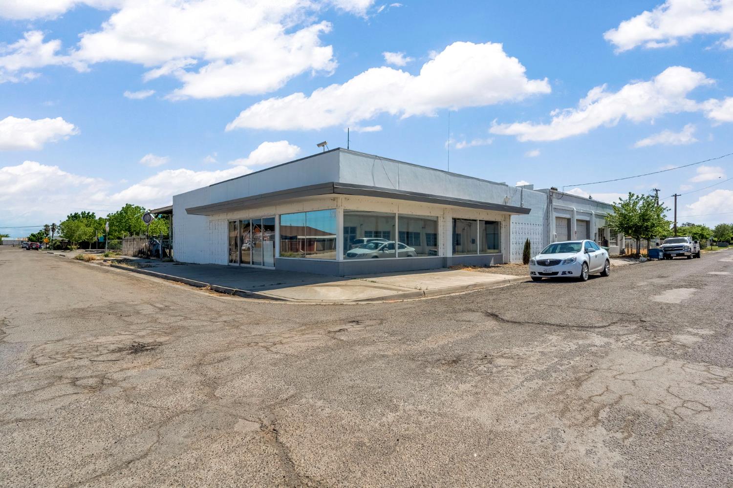 5790 Anthony Ave, Tranquillity, CA 93668