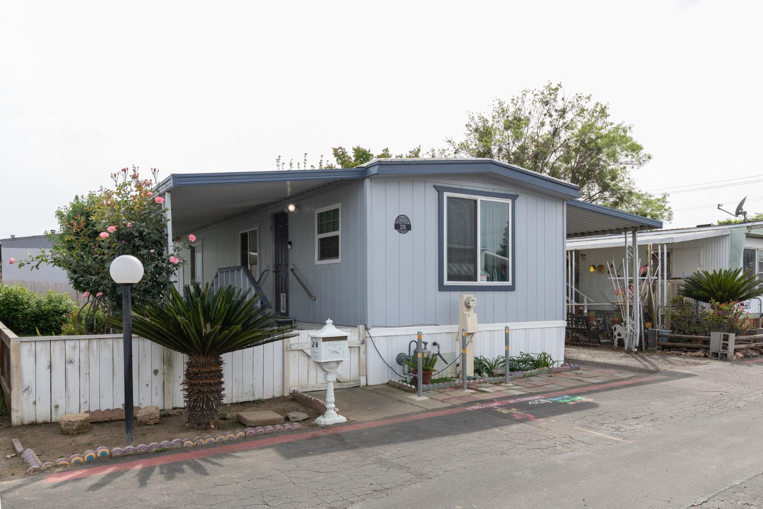 1272 Villa Ave #28, Clovis, CA 93612