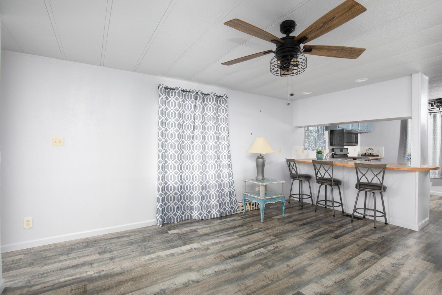 1272 Villa Ave #28, Clovis, CA 93612