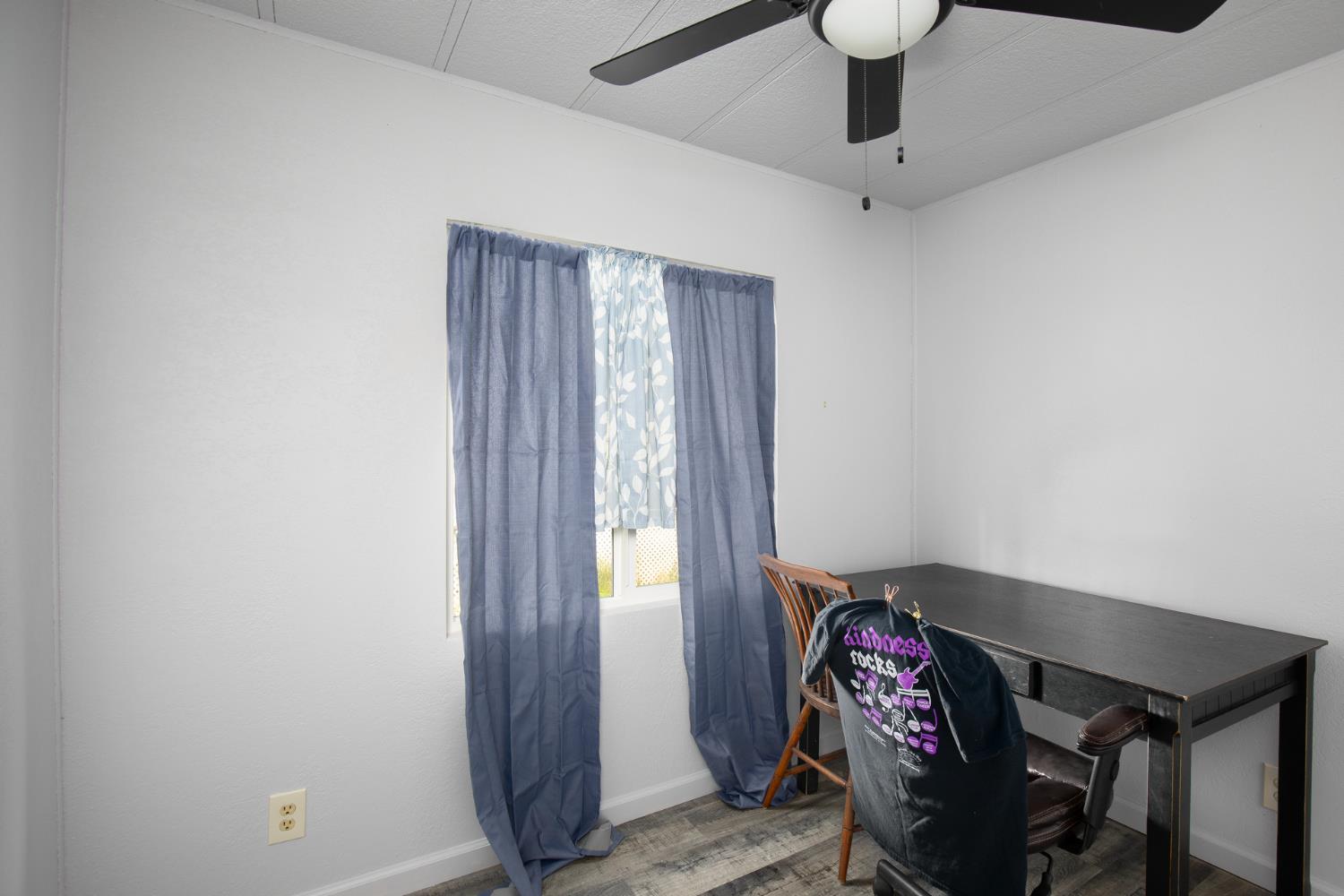 1272 Villa Ave #28, Clovis, CA 93612