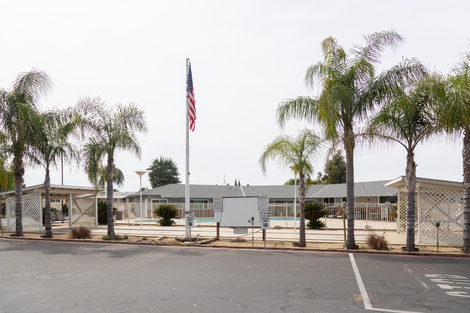 1272 Villa Ave #28, Clovis, CA 93612