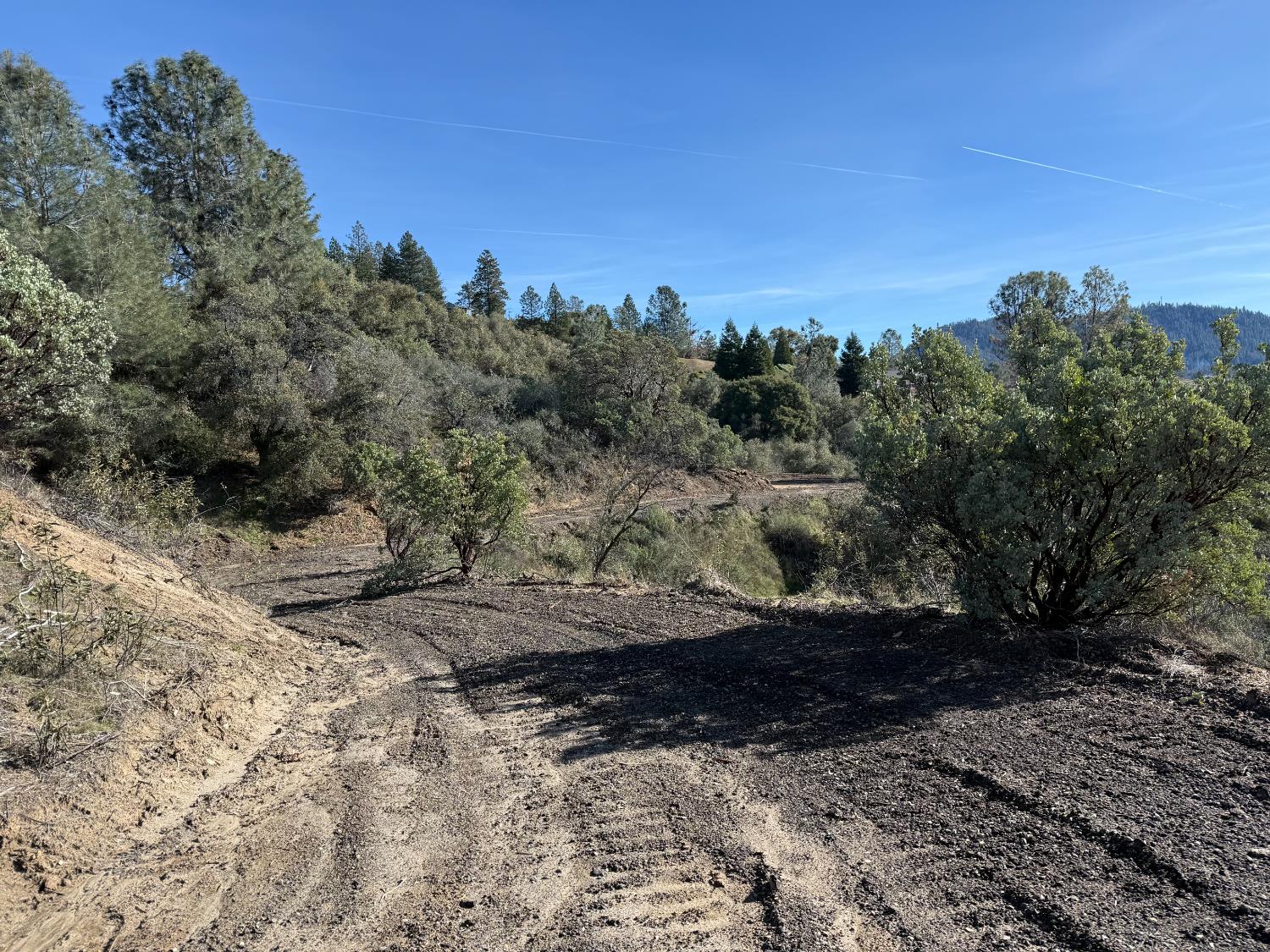 32 Suncrest Dr, Oakhurst, CA 93644