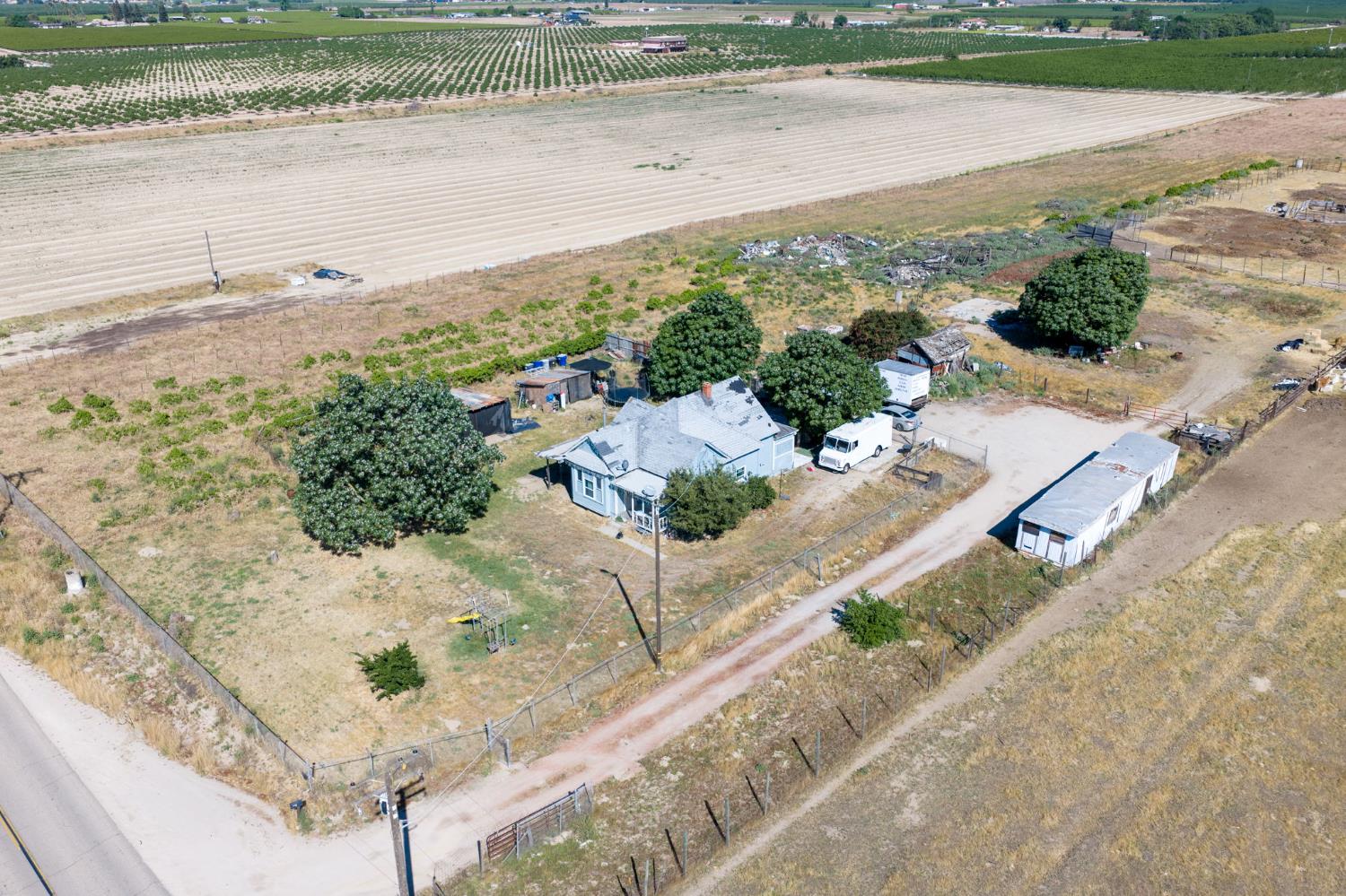 12656 E Nebraska Ave, Selma, CA 93662