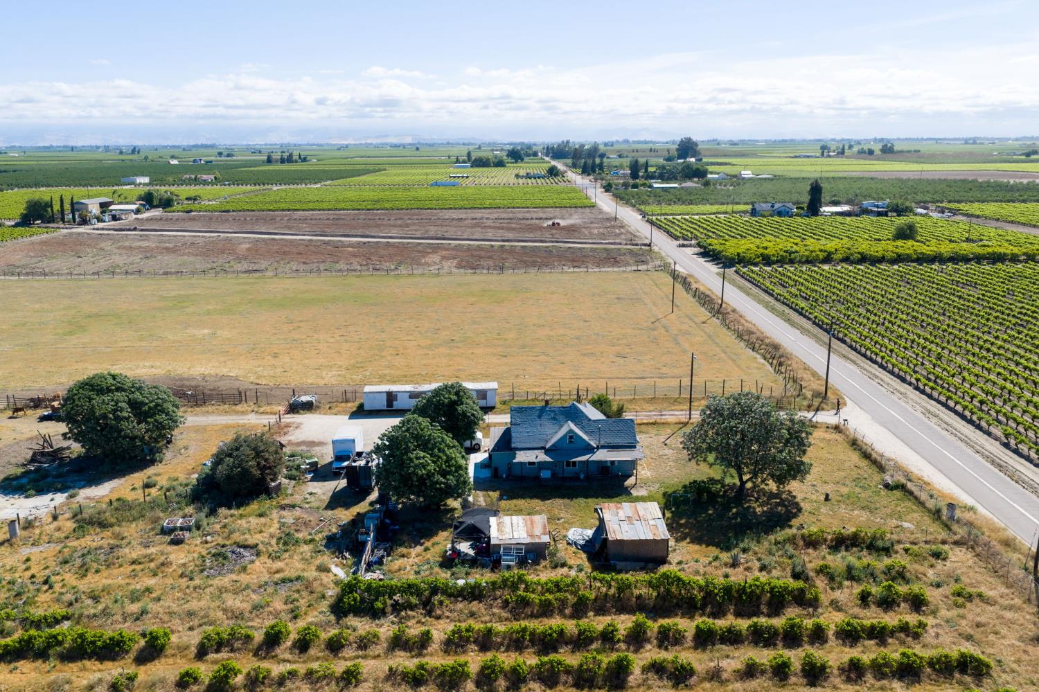 12656 E Nebraska Ave, Selma, CA 93662