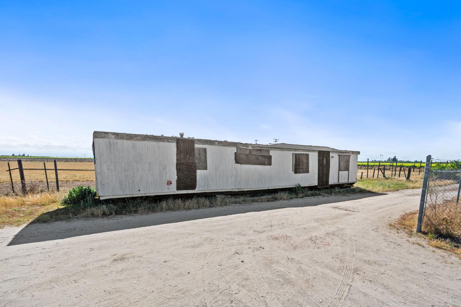 12656 E Nebraska Ave, Selma, CA 93662