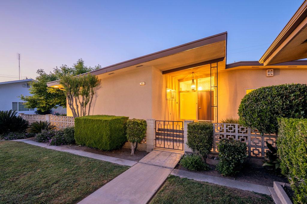 822 W Princeton Ave, Fresno, CA 93705