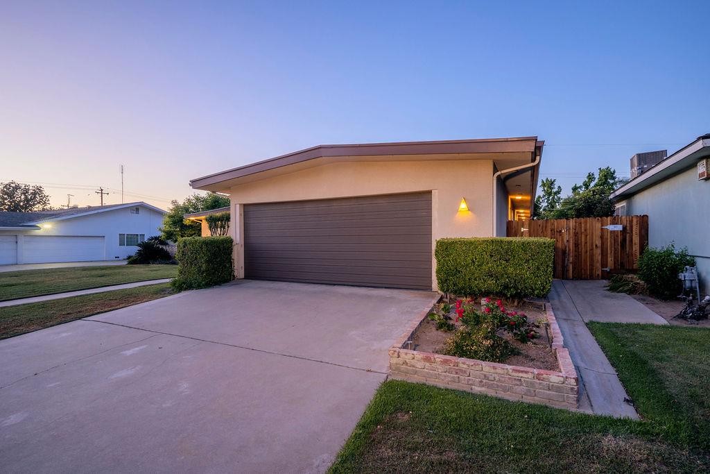 822 W Princeton Ave, Fresno, CA 93705