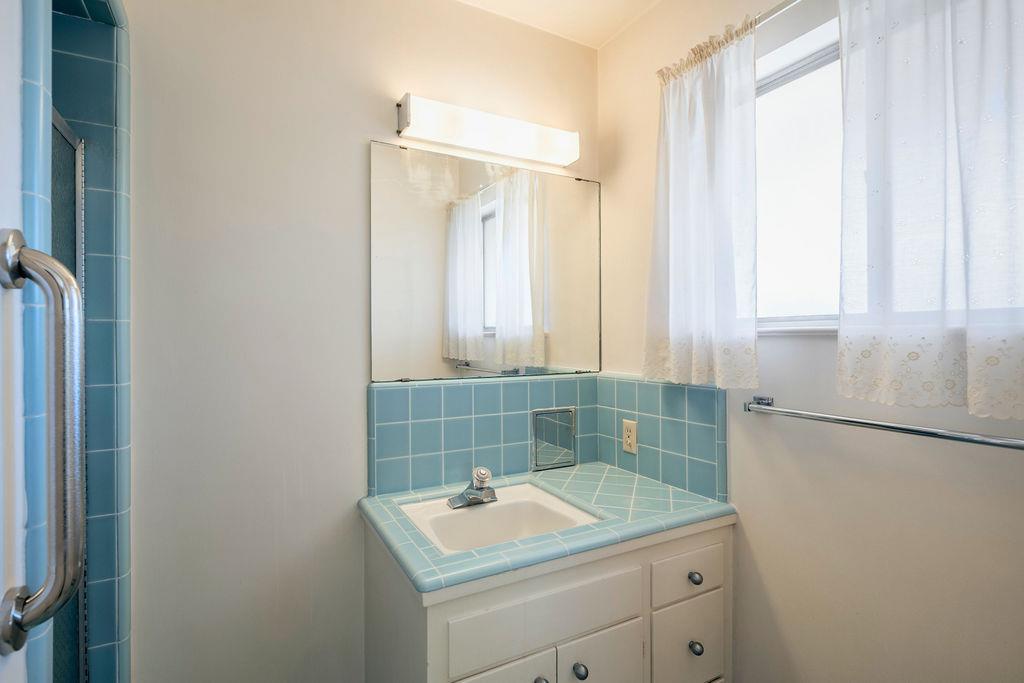 822 W Princeton Ave, Fresno, CA 93705