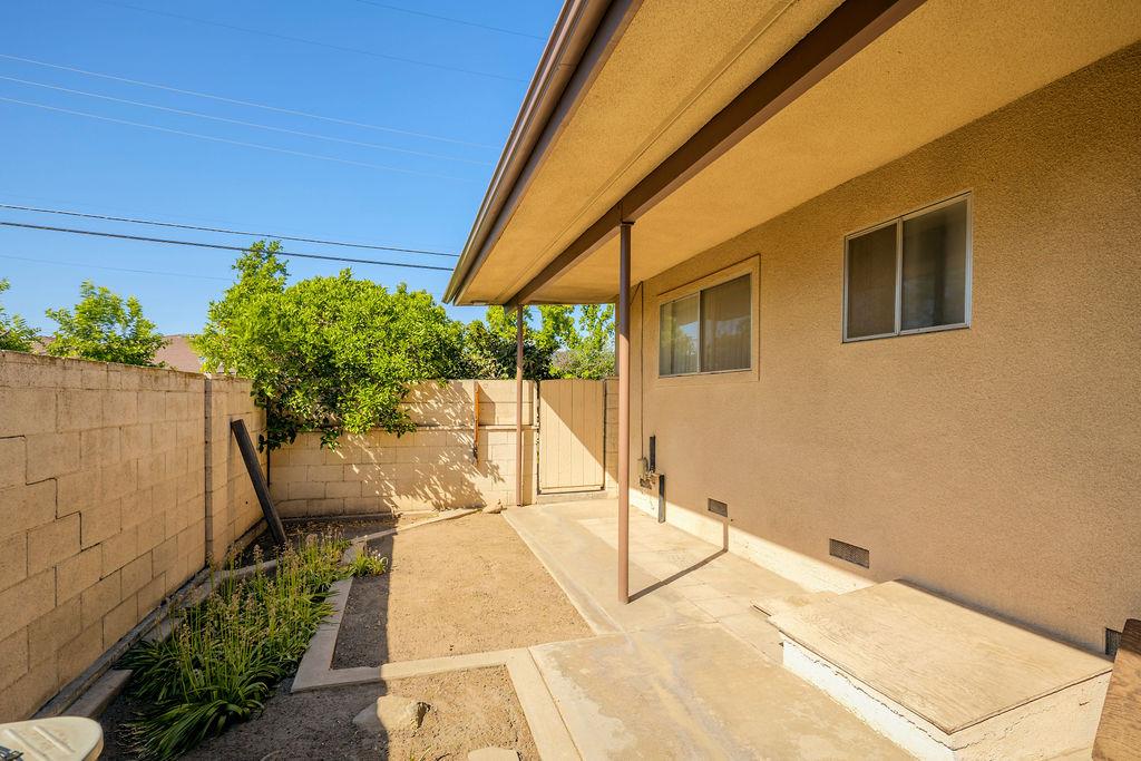 822 W Princeton Ave, Fresno, CA 93705