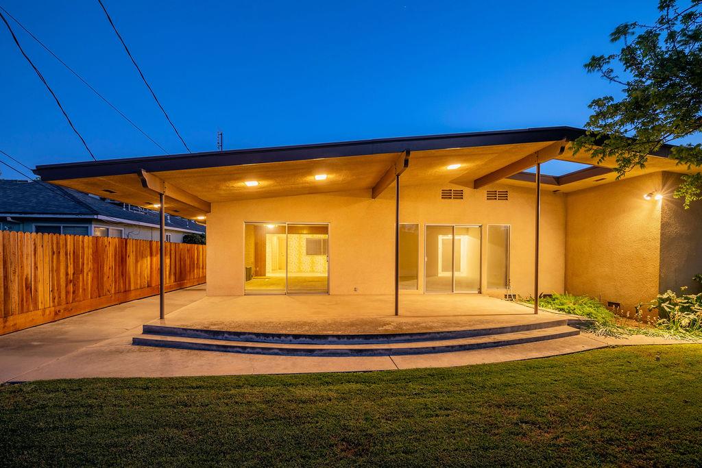 822 W Princeton Ave, Fresno, CA 93705